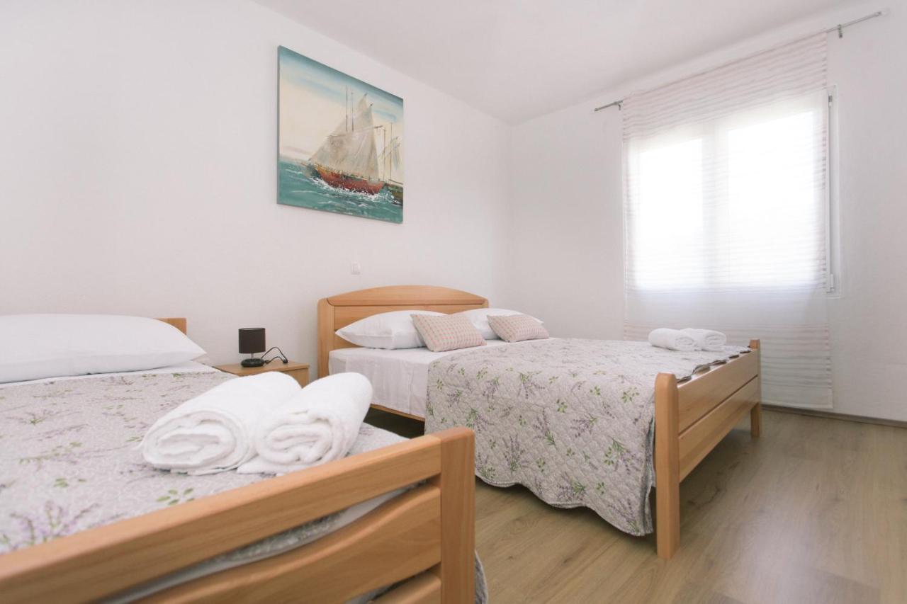 Ferienwohnung Apartman Paula 2 Vinišće Exterior foto